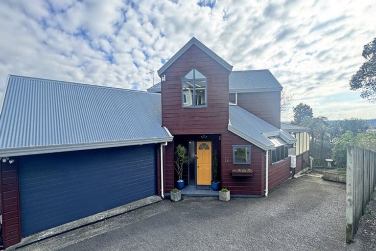 Photo of property in 19a Rangatira Road, Birkdale, Auckland, 0626