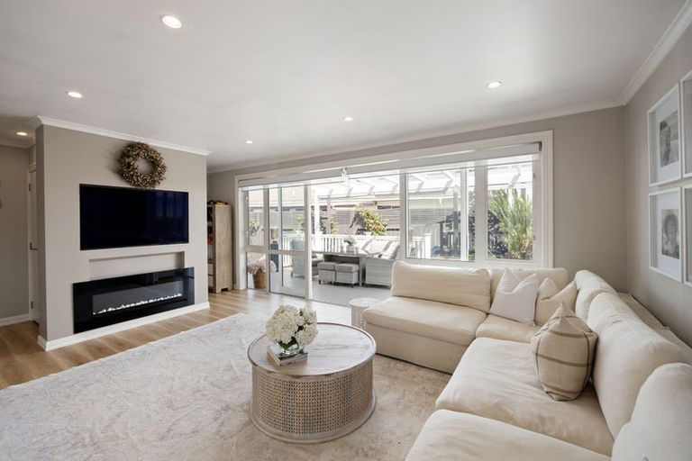 Photo of property in 6 Erika Place, Fairview Downs, Hamilton, 3214