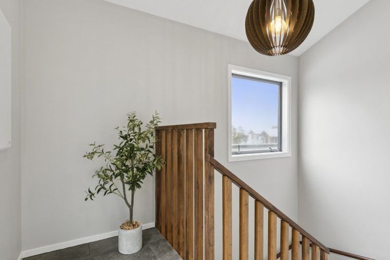 Photo of property in 8 Wineberry Way, Broadmeadows, 6037