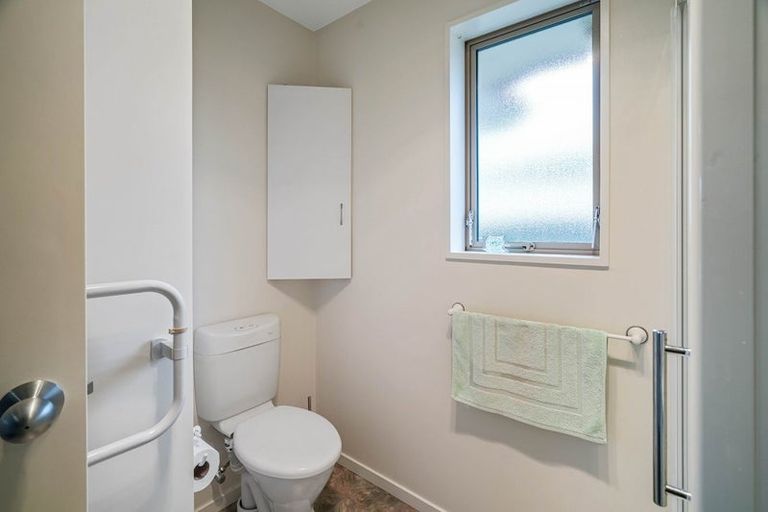 Photo of property in 3/117 Yaldhurst Road, Sockburn, Christchurch, 8042