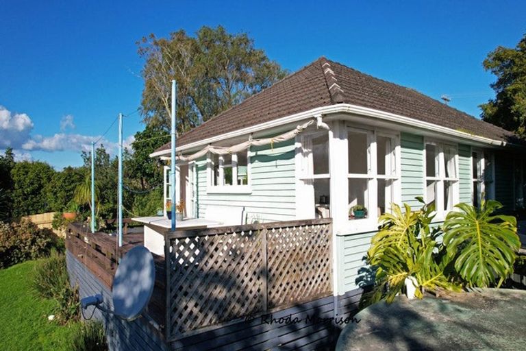 Photo of property in 46 Sandy Beach Road, Tinopai, Matakohe, 0593