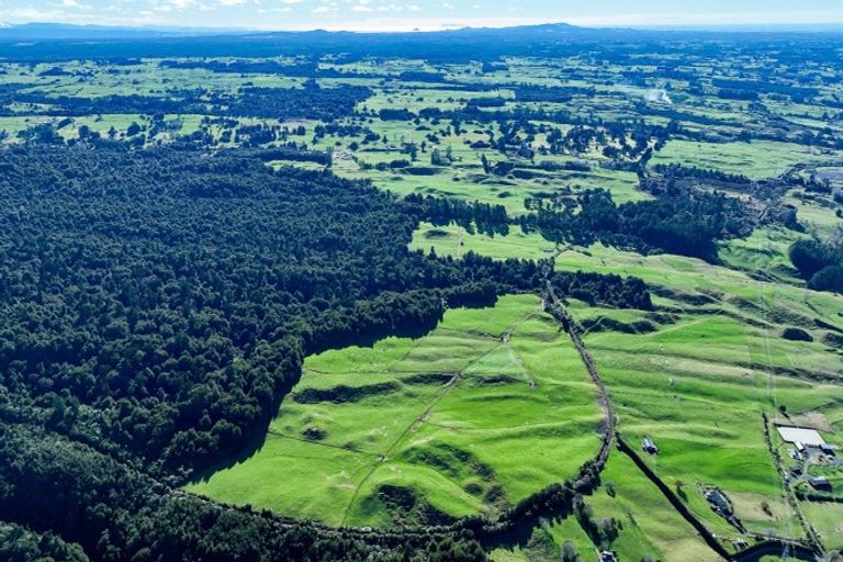Photo of property in State Highway 5, Hamurana, Rotorua, 3072