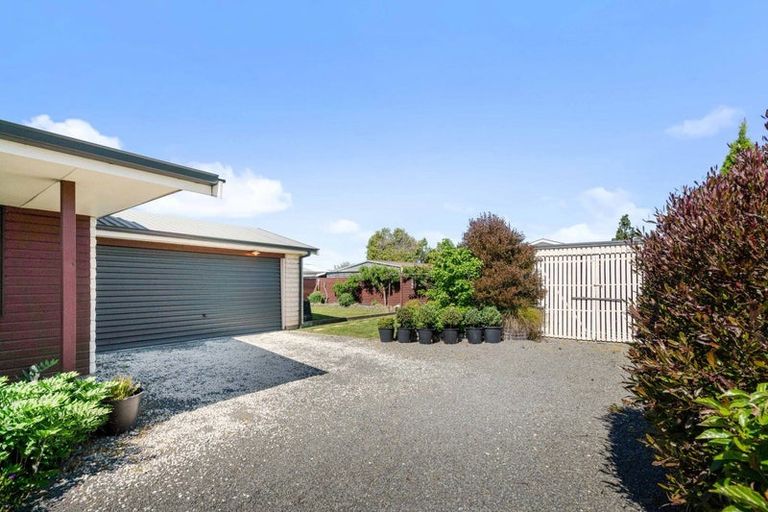 Photo of property in 26 Coates Place, Rangiora, 7400