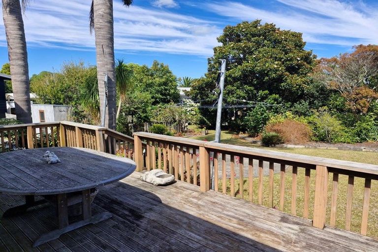 Photo of property in 12 Seaview Road, Ruakaka, 0116