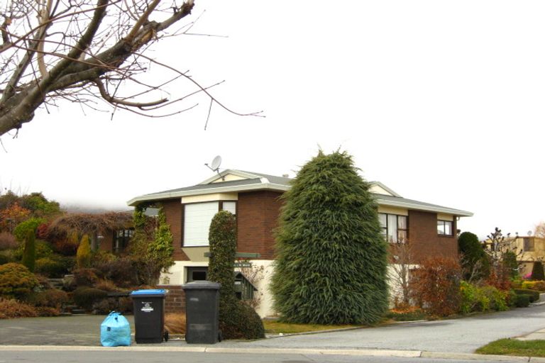 Photo of property in 19 Shaw Street, Arrowtown, 9302