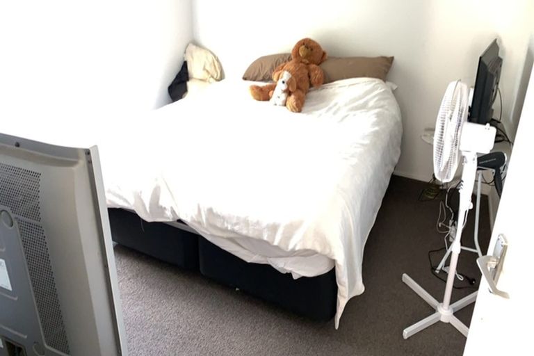 Photo of property in 1/75 Stredwick Drive, Torbay, Auckland, 0630