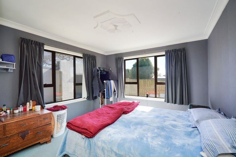 Photo of property in 18 Kowhai Avenue, Hargest, Invercargill, 9810