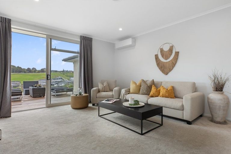 Photo of property in 26 Kiritiana Close, Pyes Pa, Tauranga, 3112