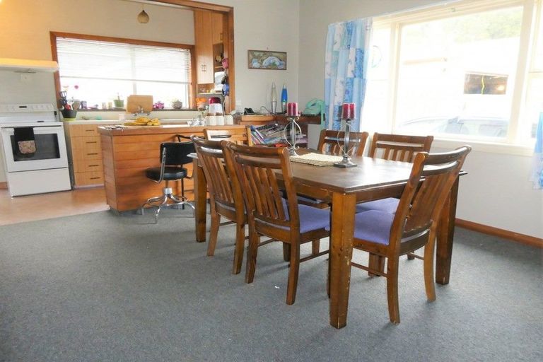 Photo of property in 6 Cromarty Street, Dunollie, Runanga, 7803