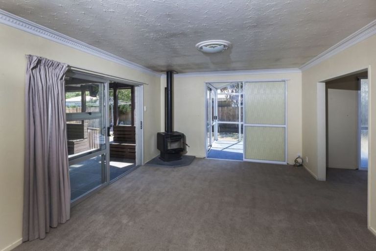 Photo of property in 27 Lakewood Drive, Burwood, Christchurch, 8083