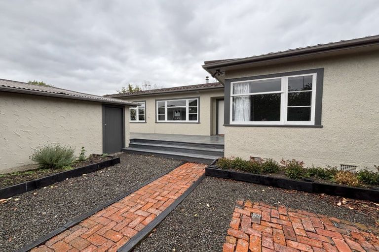 Photo of property in 36 Aberdeen Avenue, Takaro, Palmerston North, 4412