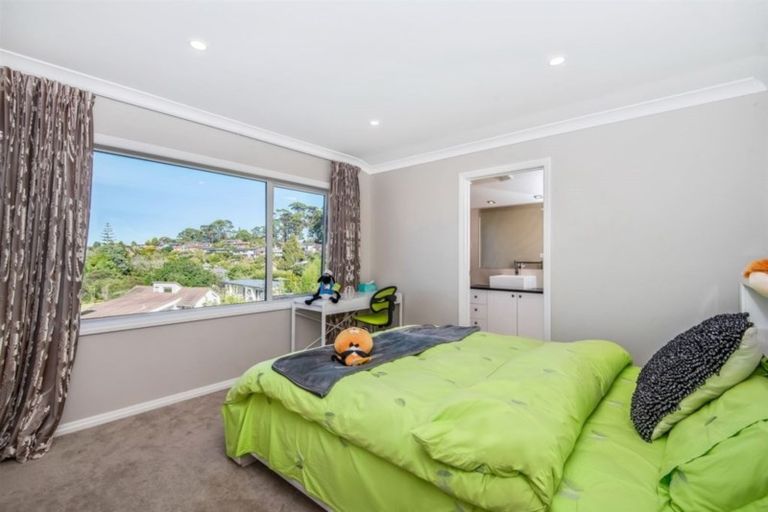 Photo of property in 21a Kenmure Avenue, Forrest Hill, Auckland, 0620