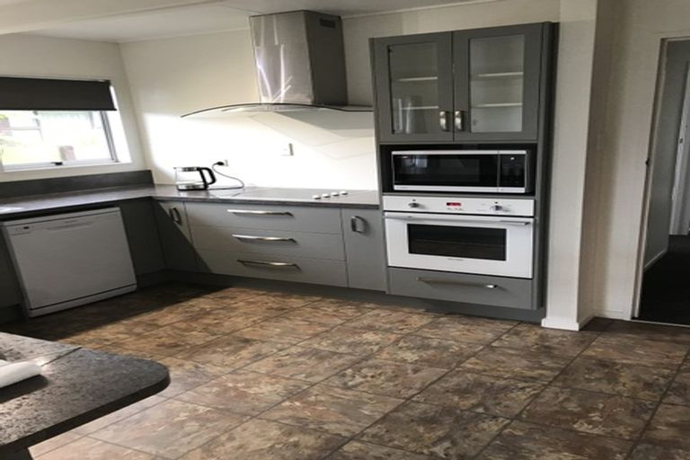 Photo of property in 37 Mcgregor Street, Milson, Palmerston North, 4414