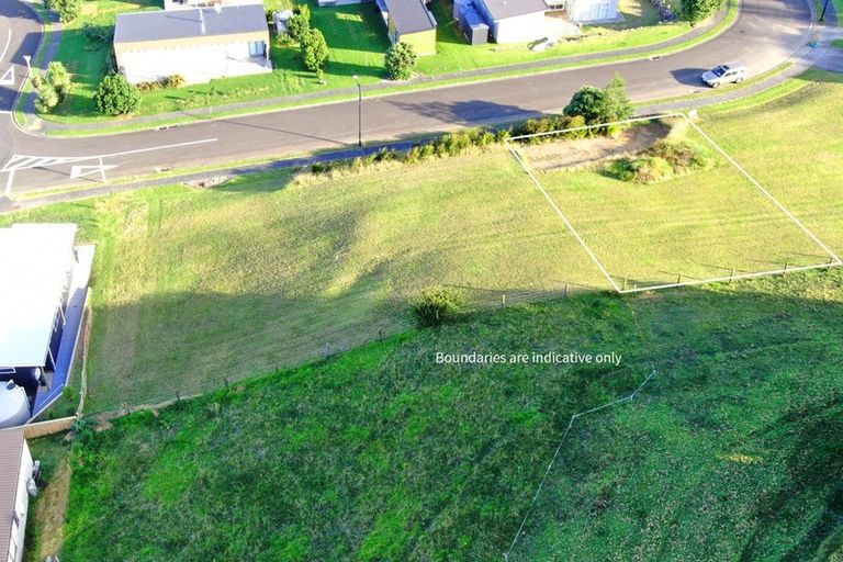 Photo of property in 8 Ross Place, Whiritoa, Whangamata, 3691