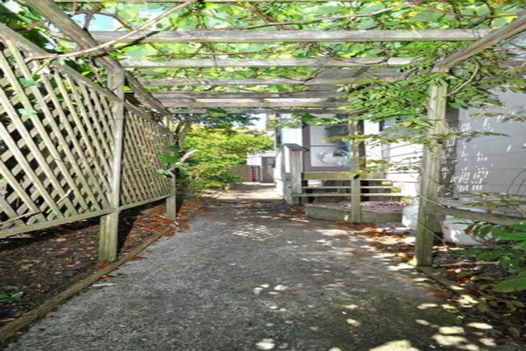 Photo of property in 93 Burundi Avenue, Clendon Park, Auckland, 2103