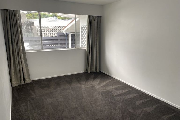 Photo of property in 1162 Fergusson Drive, Clouston Park, Upper Hutt, 5018