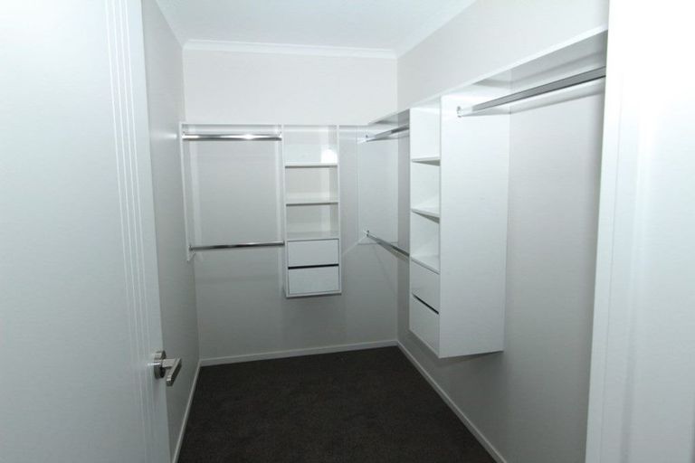 Photo of property in 7 Karokaro Road, Takanini, 2112