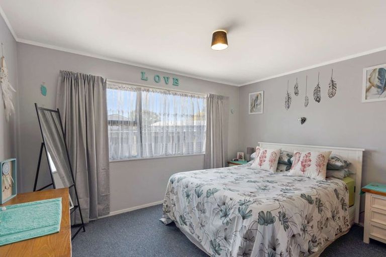 Photo of property in 3a Broadbelt Grove, Levin, 5510