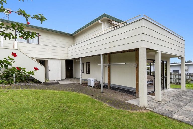Photo of property in 19 Mcdonnell Street, Omokoroa, 3114