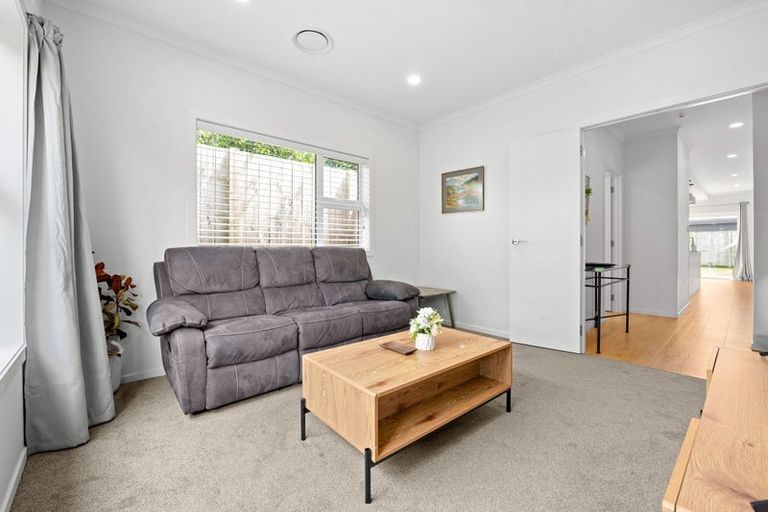 Photo of property in 1/7 Tudor Crescent, Chedworth, Hamilton, 3210