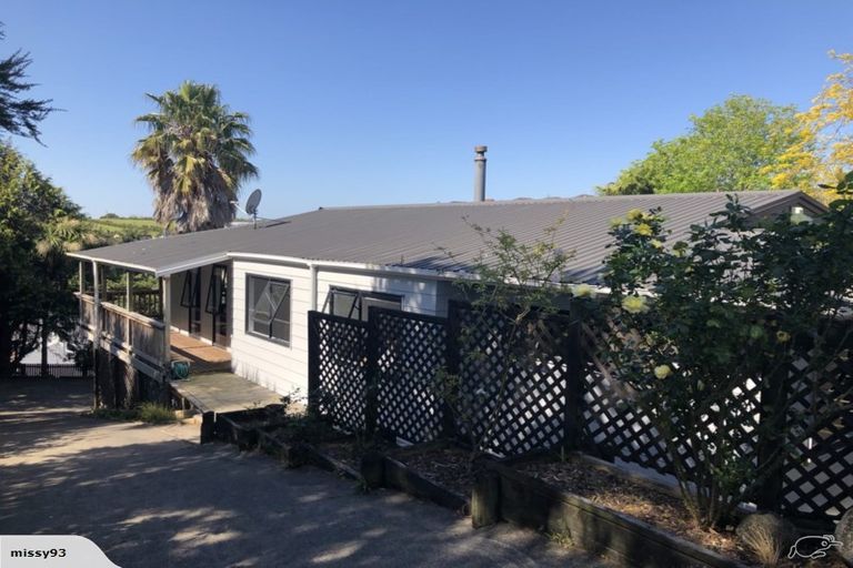 Photo of property in 15 Hawke Place, Pukekohe, 2120