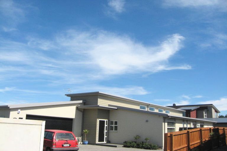 Photo of property in 87 Aston Drive, Waimairi Beach, Christchurch, 8083