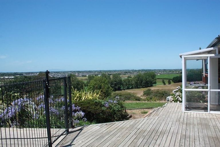 Photo of property in 58 Ennion Rise, Rototuna North, Hamilton, 3281