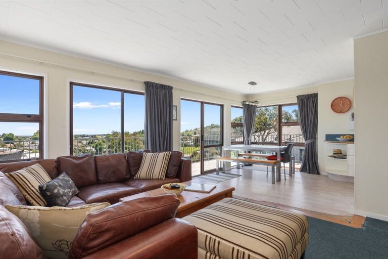 Photo of property in 15a Seymour Place, Bellevue, Tauranga, 3110