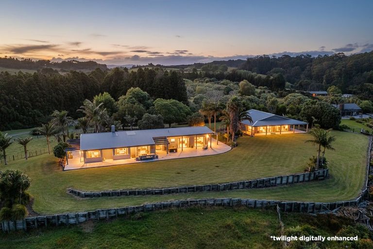Photo of property in 899e Purangi Road, Cooks Beach, Whitianga, 3591