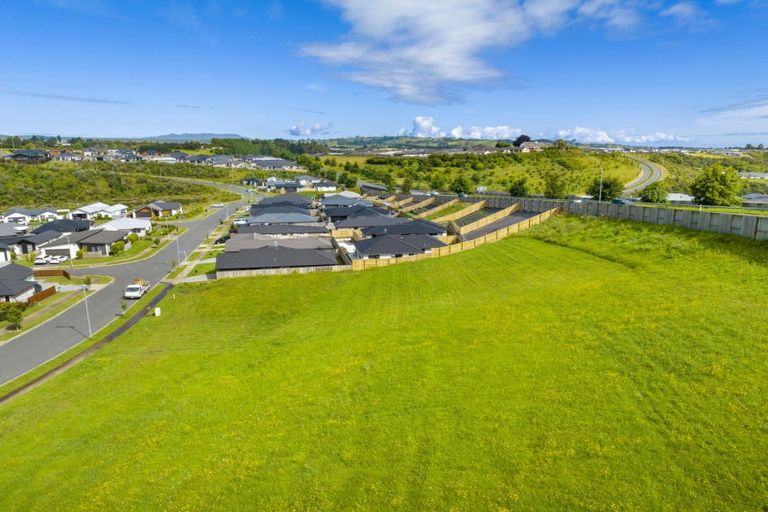 Photo of property in 47 Whakaturou Crescent, Pyes Pa, Tauranga, 3112
