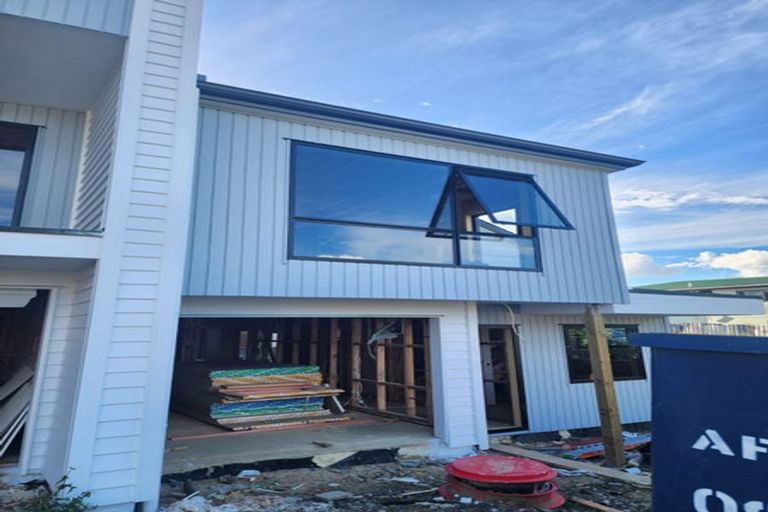 Photo of property in 37-73 Russell Road, Marewa, Napier, 4110