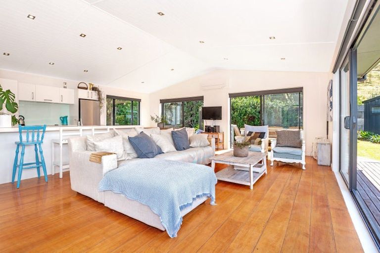 Photo of property in 13 Sandy Cove, Wainui, Gisborne, 4010