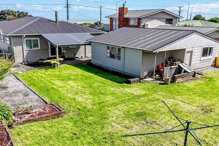Photo of property in 187 Main South Road, Karoro, Greymouth, 7805
