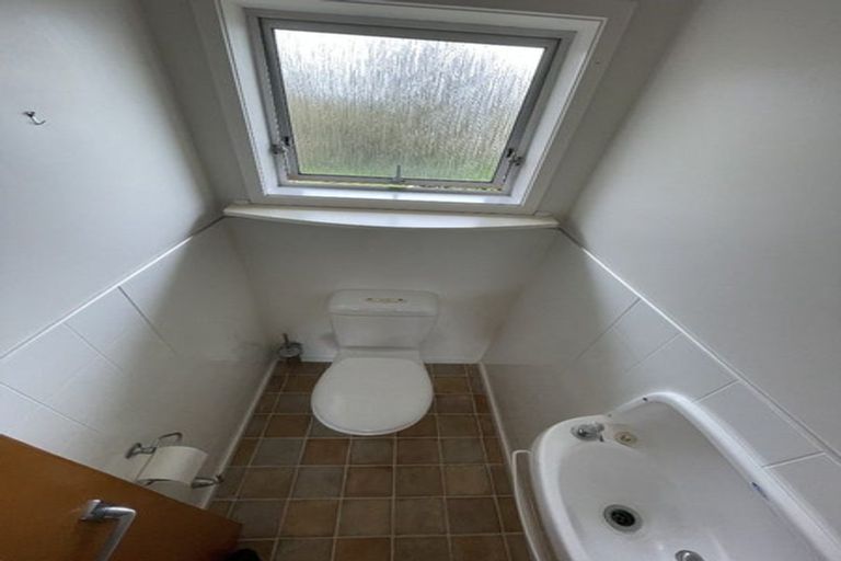 Photo of property in 24 Taitua Drive, Te Atatu South, Auckland, 0610