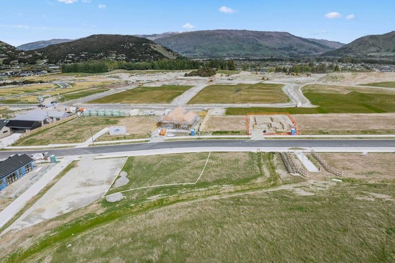 Photo of property in Northlake, 12 Stonehenge Road, Wanaka, 9305