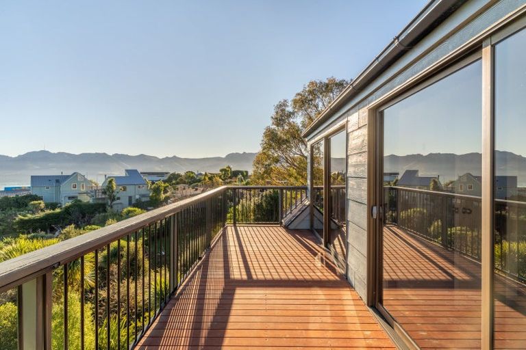 Photo of property in 4 James Drive, Diamond Harbour, Lyttelton, 8971