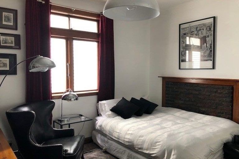 Photo of property in 2 Hataitai Road, Hataitai, Wellington, 6021