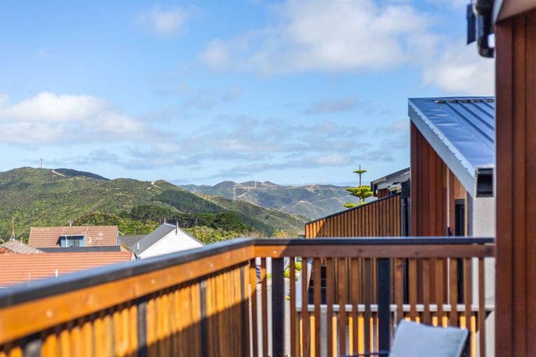 Photo of property in 7 Stockden Place, Karori, Wellington, 6012