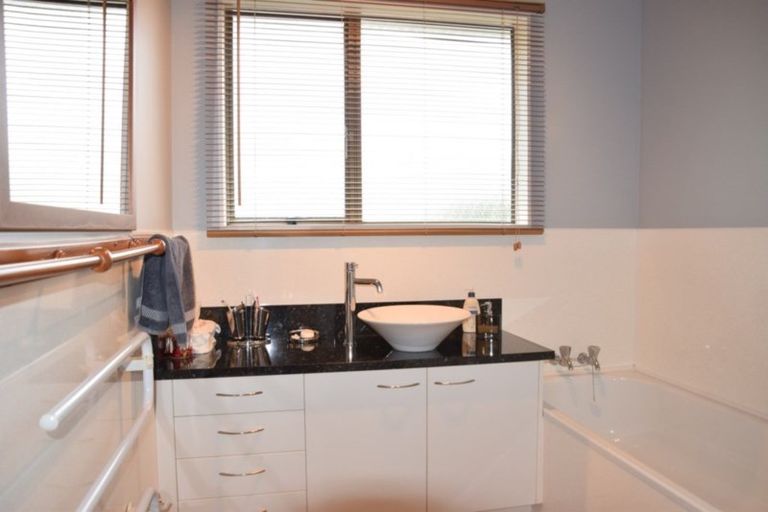 Photo of property in 65 Kildare Rise, Waikiwi, Invercargill, 9810