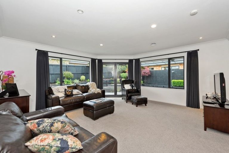 Photo of property in 14 Grasmere Court, Huntington, Hamilton, 3210