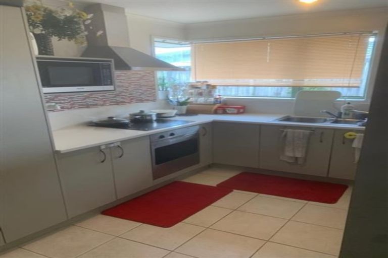 Photo of property in 38 Cyclamen Road, Mangere, Auckland, 2022