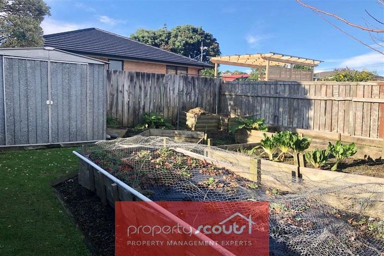 Photo of property in 4 Rosendale Avenue, Spotswood, New Plymouth, 4310
