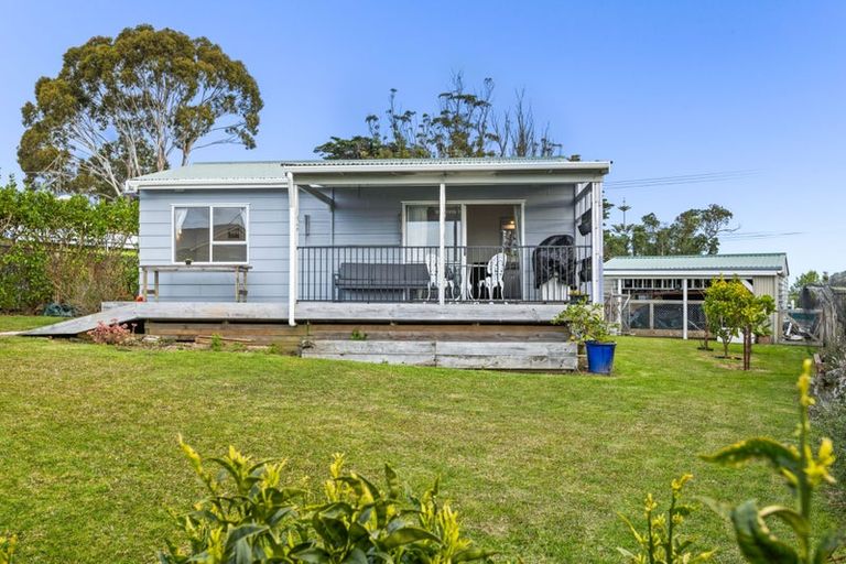 Photo of property in 447 Mahurangi East Road, Snells Beach, 0920