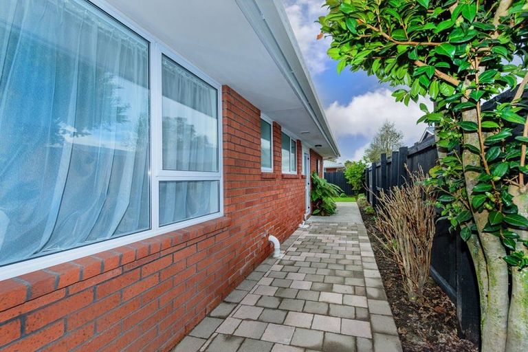 Photo of property in 3/97 Mandeville Street, Riccarton, Christchurch, 8011