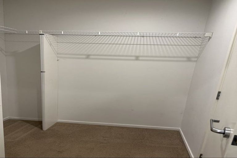 Photo of property in 304/160a Hobsonville Point Road, Hobsonville, Auckland, 0616