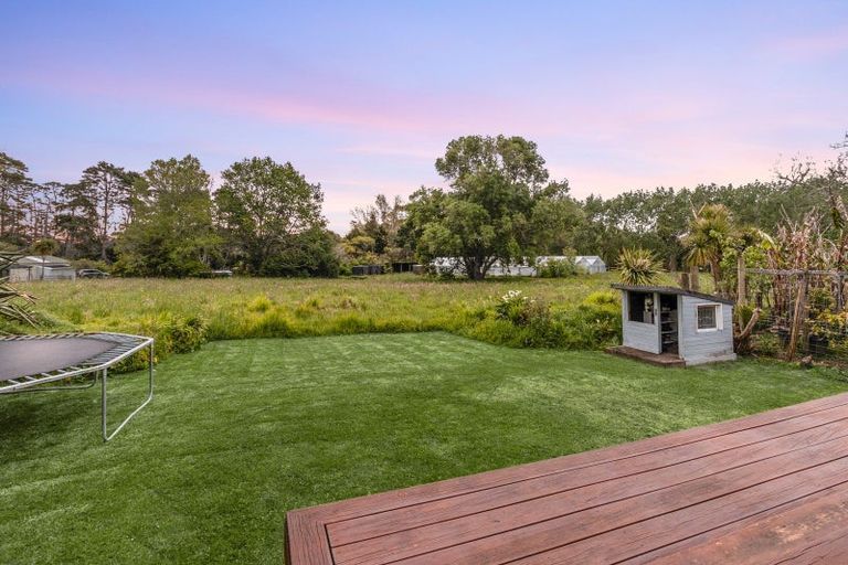 Photo of property in 24 Trigg Road, Huapai, Kumeu, 0810