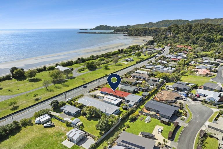 Photo of property in 778b Abel Tasman Drive, Pohara, Takaka, 7183