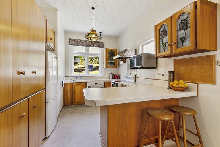 Photo of property in 35 Clyde Street, Island Bay, Wellington, 6023