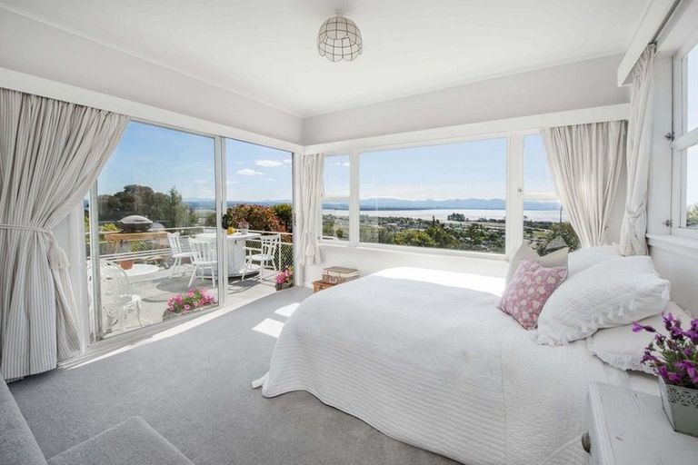 Photo of property in 66 Tosswill Road, Tahunanui, Nelson, 7011