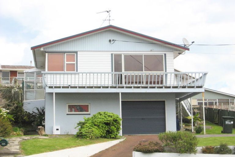 Photo of property in 182 Ngamotu Road, Spotswood, New Plymouth, 4310